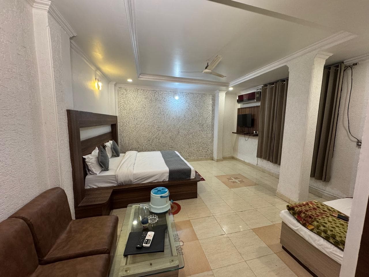 Deluxe AC Room - 4